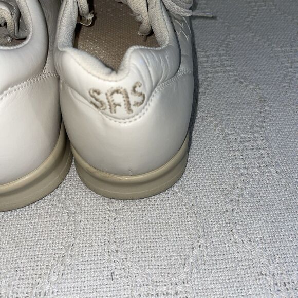SAS Women’s Work Shoes Size 6.5 W Beige Leather Occupational Clinic Hospital - Picture 12 of 12